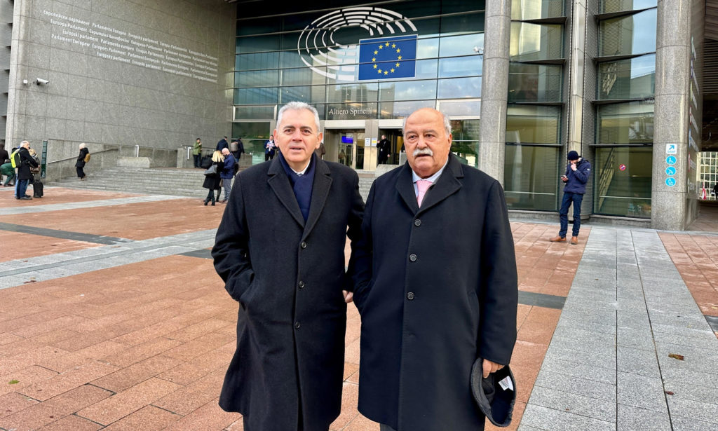 Μάξιμος Χαρακόπουλος στις Βρυξέλλες: “Η Ευρώπη φοβάται να γιορτάσει τα Χριστούγεννα” – Συνάντηση για τις Χριστιανικές Αξίες