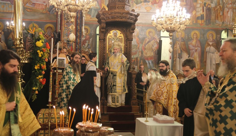 Ο Μητροπολίτης Ναυπάκτου Ιερόθεος στον Άγιο Ελευθέριο Αχαρνών