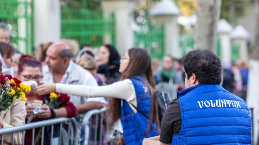 Εκκλησία της Ρουμανίας και εθελοντισμός