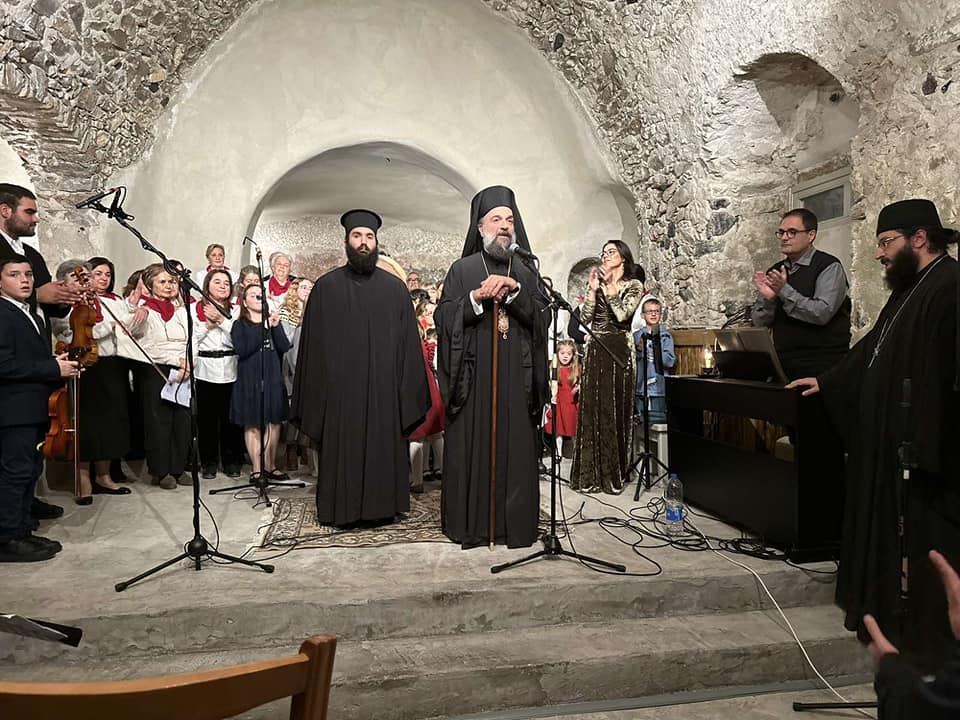 Χριστουγεννιάτικη Γιορτή Νεότητος Μητρόπολης Θήρας
