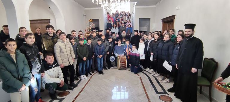 Γέμισε παιδικές φωνές το Επισκοπείο της Μητρόπολης Δράμας