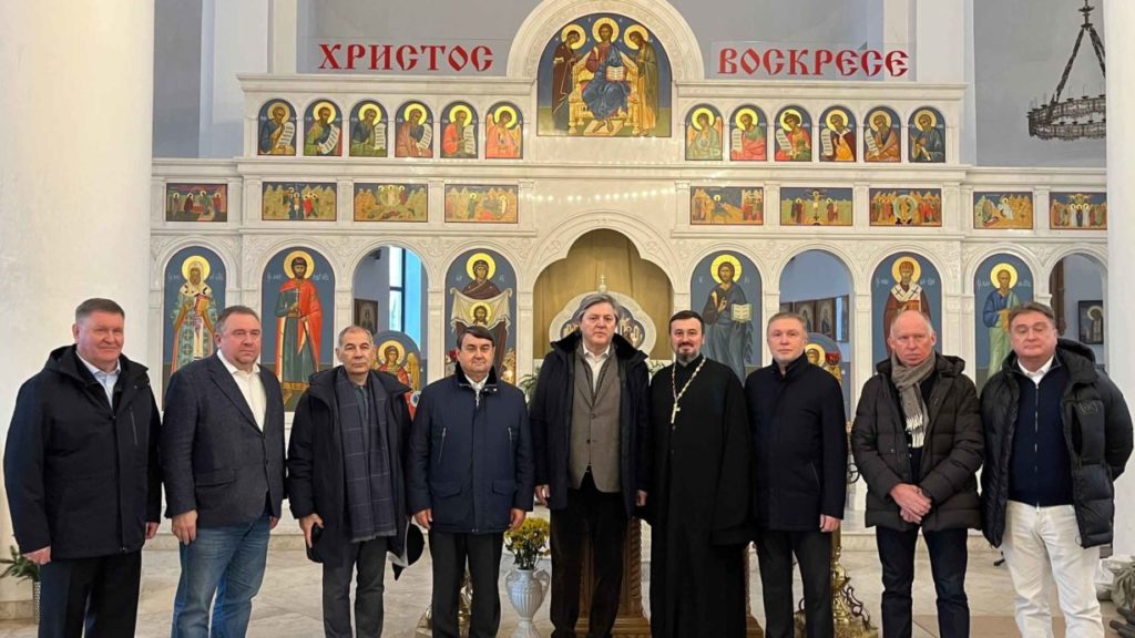 ПОМОЩНИК ПРЕЗИДЕНТА РОССИИ ПОСЕТИЛ ХРАМ СВЯТИТЕЛЯ НИКОЛАЯ НА ЛОДОЧНОЙ В МОСКВЕ