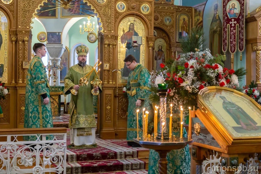 Епископ Кронштадтский Вениамин возглавил престольный праздник Иоанновского монастыря в Санкт-Петербурге