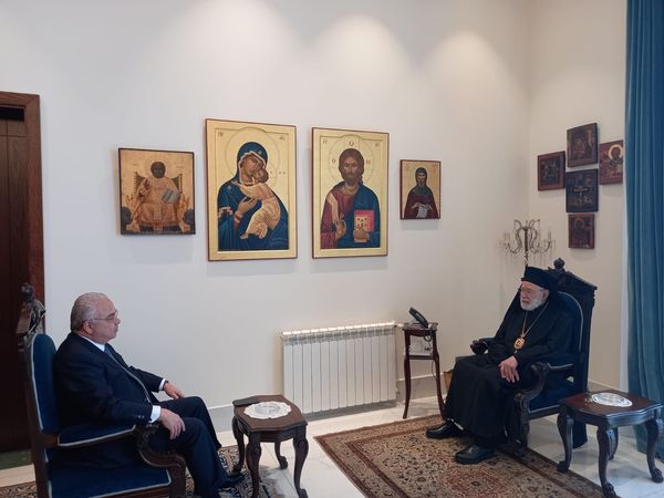 استقبل سيادة متروبوليت بيروت وتوابعها المطران الياس عوده النائب د. غسان سكاف