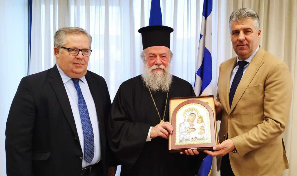 Επίσκεψη του Μητροπολίτη Ελευθερουπόλεως στον Περιφερειάρχη ΑΜΘ Χ. Τοψίδη