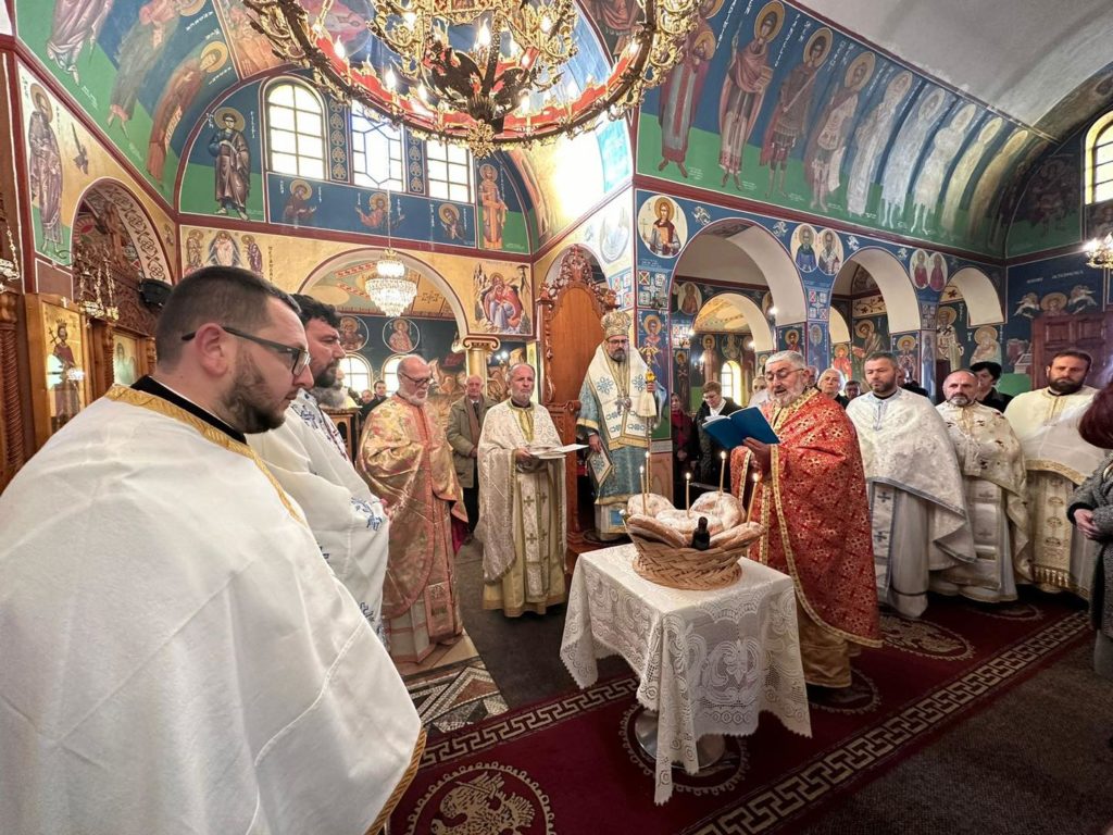 Kremtimi i Shën Andonit të madh dhe dita e emrit të Mitropolitit të Elbasanit, Shpatit dhe Librazhdit, Imzot Andonit.