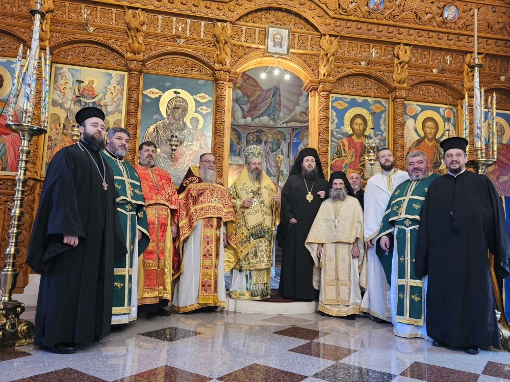 Съборна архиерейска света Литургия в Ресиловския манастир