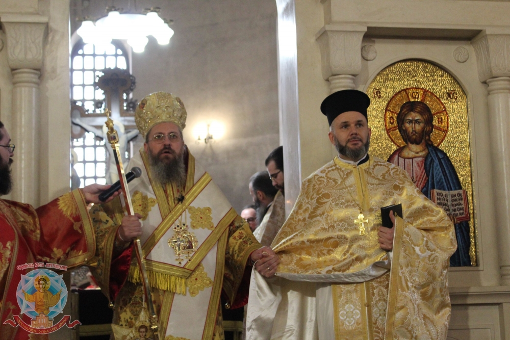 Архиерейска литургия, дяконско и свещеническо ръкоположение в деня на св. Потит Сердикийски