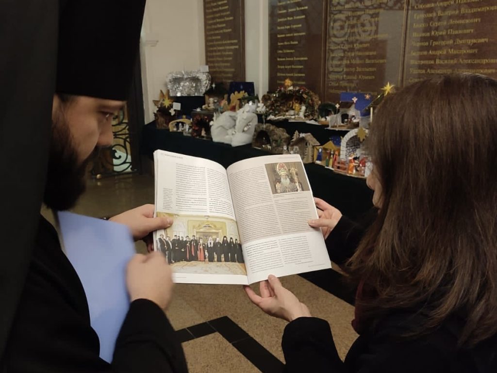 Супруга министра иностранных дел Индии посетила Храм Христа Спасителя