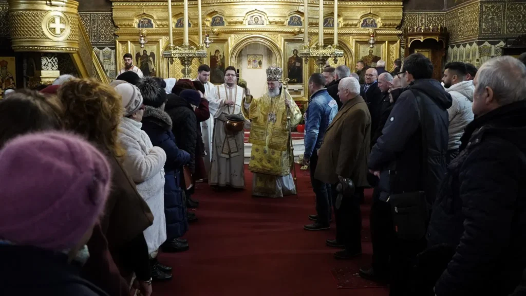 Arhiepiscopul Casian: Învăţând să mulţumim ne vom vindeca de nemulţumire şi de nerecunoştinţă