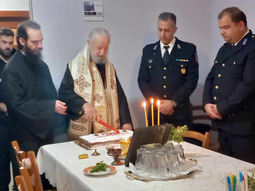 Ποιμαντική επίσκεψη Μητροπολίτη Καρυστίας στην Πυροσβεστική Υπηρεσία Κύμης