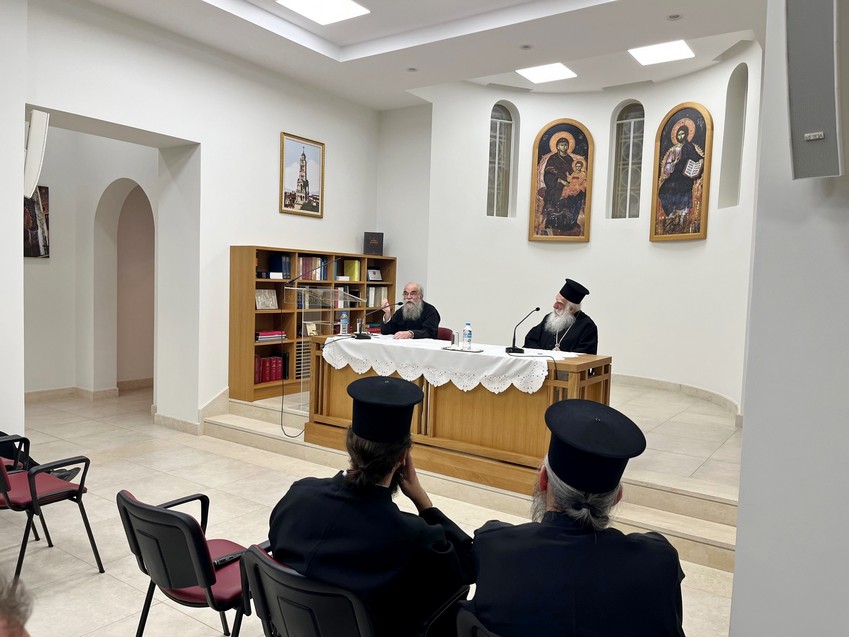 Ιερατική Σύναξη στην Ι.Μ. Νέας Σμύρνης με θέμα «Η εξομολόγηση των συζύγων»