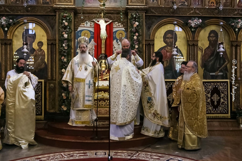 Χειροτονία πρεσβυτέρου στην Ιερά Μητρόπολη Φθιώτιδος – Ο Μητροπολίτης Συμεών για τους “στύλους” Ορθοδοξίας