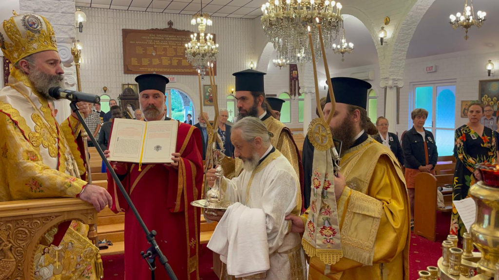 Χειροτονία Διακόνου και χειροθεσίες Αναγνωστών από τον Αρχιεπίσκοπο Αυστραλίας στο Newcastle