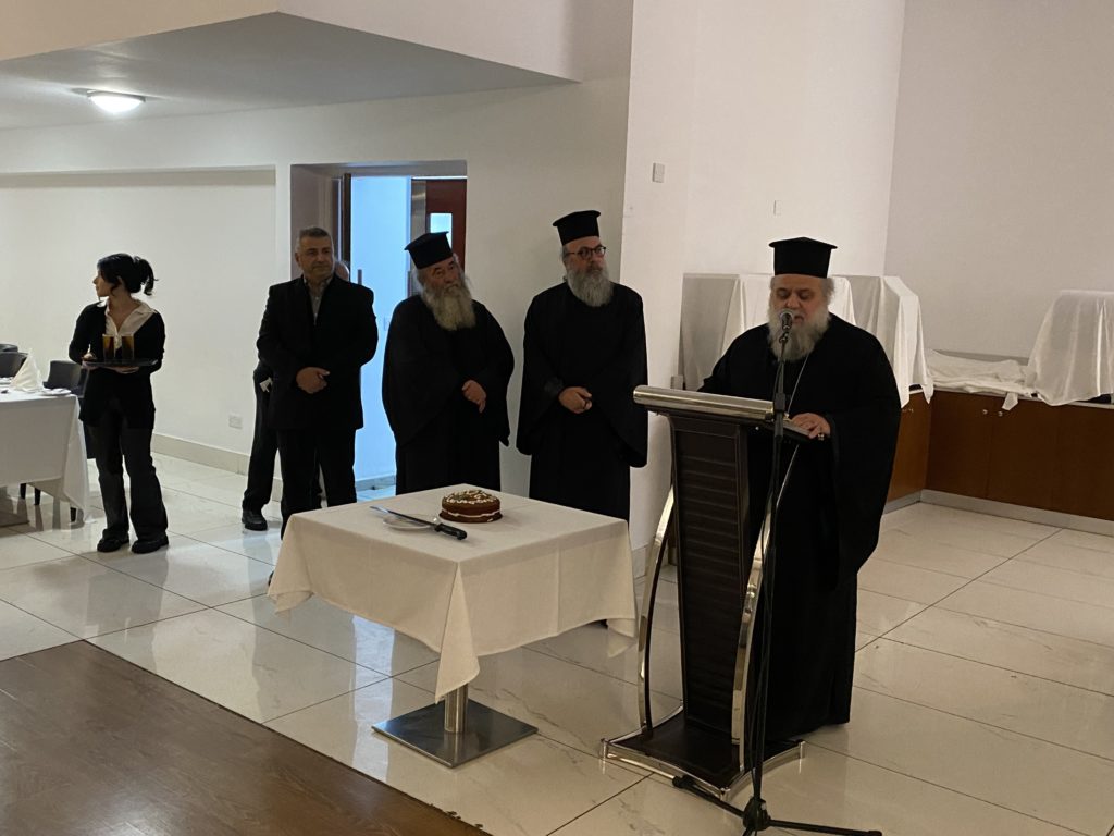 O Μητροπολίτης Κιτίου παρέθεσε δείπνο προς τις οικογένειες των ιερέων στη Λάρνακα
