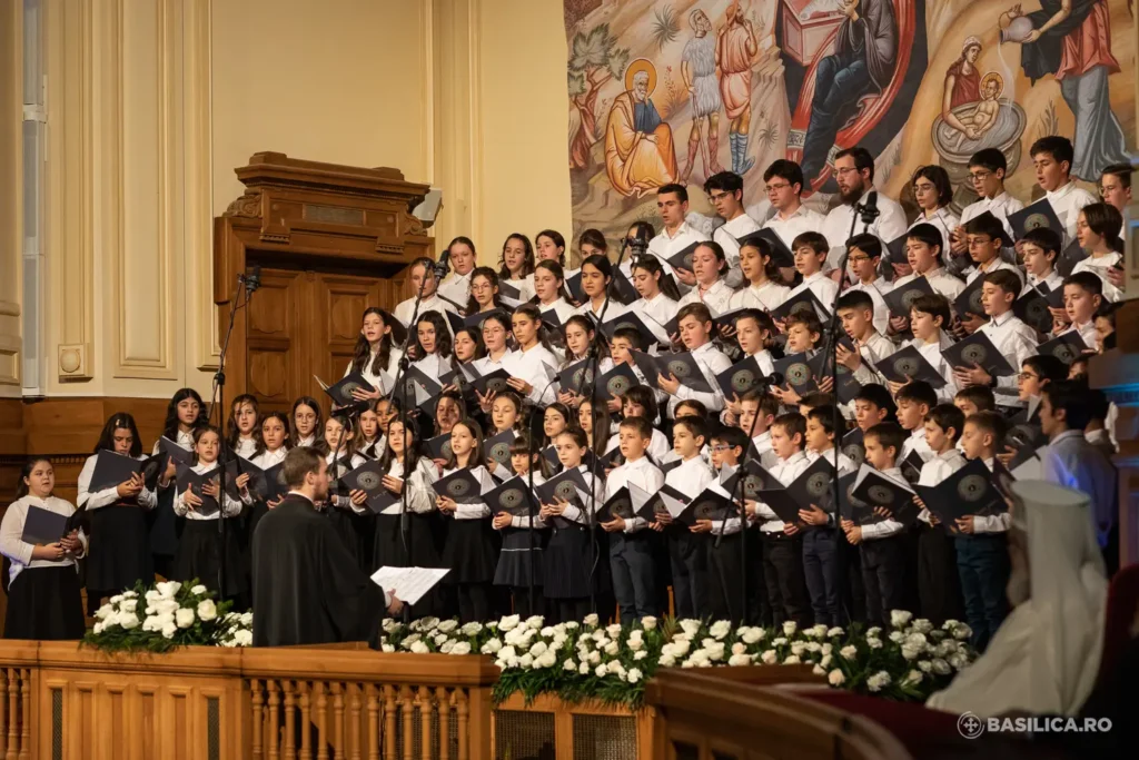 Un an de la înființarea Tronos Junior, proiect unic lansat în anul dedicat psalților români