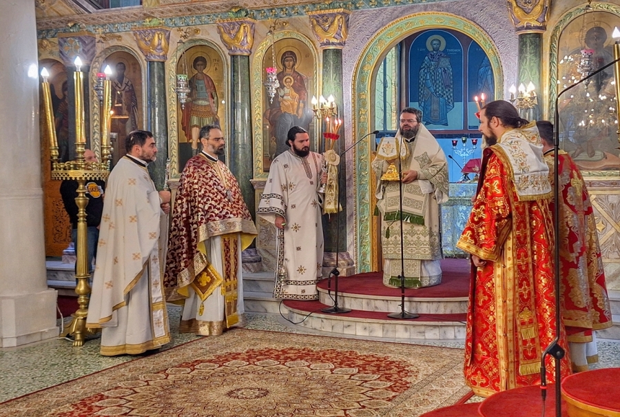 Μαρωνείας Παντελεήμων: Η Εκκλησία στους πονηρούς και δυσχείμερους καιρούς προσφέρει στον κόσμο πρότυπα ζωής