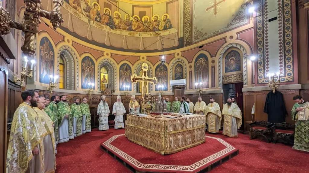 Mitropolitul Ioan: Sf. Trei Ierarhi nu sunt doar ocrotitorii, ci și ctitorii spirituali ai Catedralei din Timișoara