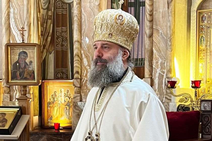 მეუფე შიო: ყველაფერი, რაც შეგვემთხვევა ცხოვრებაში, ღმერთის დაშვებით ხდება, ჩვენი განწმენდისთვის და გადარჩენისთვის. მივატოვოთ თუკი რაიმე გვაქვს გულში – წყენა, უკეთურება და ადგილი დავუთმოთ სიყვარულს