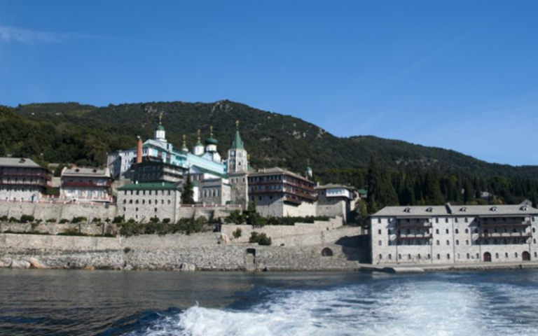 Βλάβη εν πλω σε καράβι με 57 επιβαίνοντες- Εκτελούσε το δρομολόγιο Ουρανούπολη-Άγιον Όρος