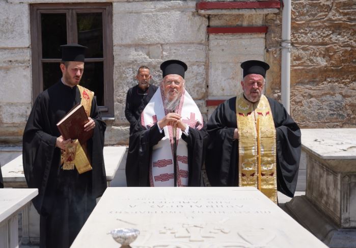 Ο Οικουμενικός Πατριάρχης τίμησε τη μνήμη του προκατόχου του Γρηγορίου Ζ’