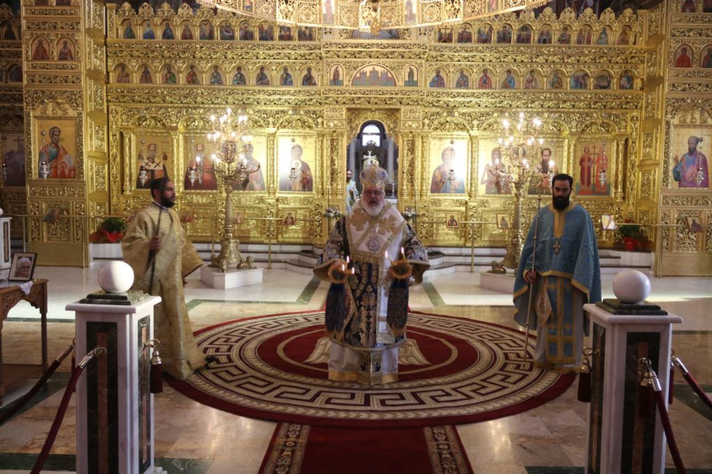 Διδυμοτείχου Δαμασκηνός: Η Παναγία Παραμυθία να παρηγορεί όσους την επικαλούνται