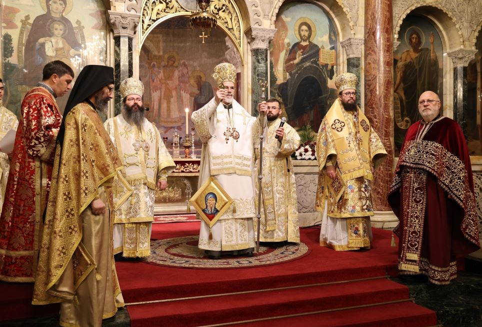 Тържествена св. Литургия и молебен за новата 2024 година бяха отслужени в Патриаршеската катедрала “Св. Александър Невски”