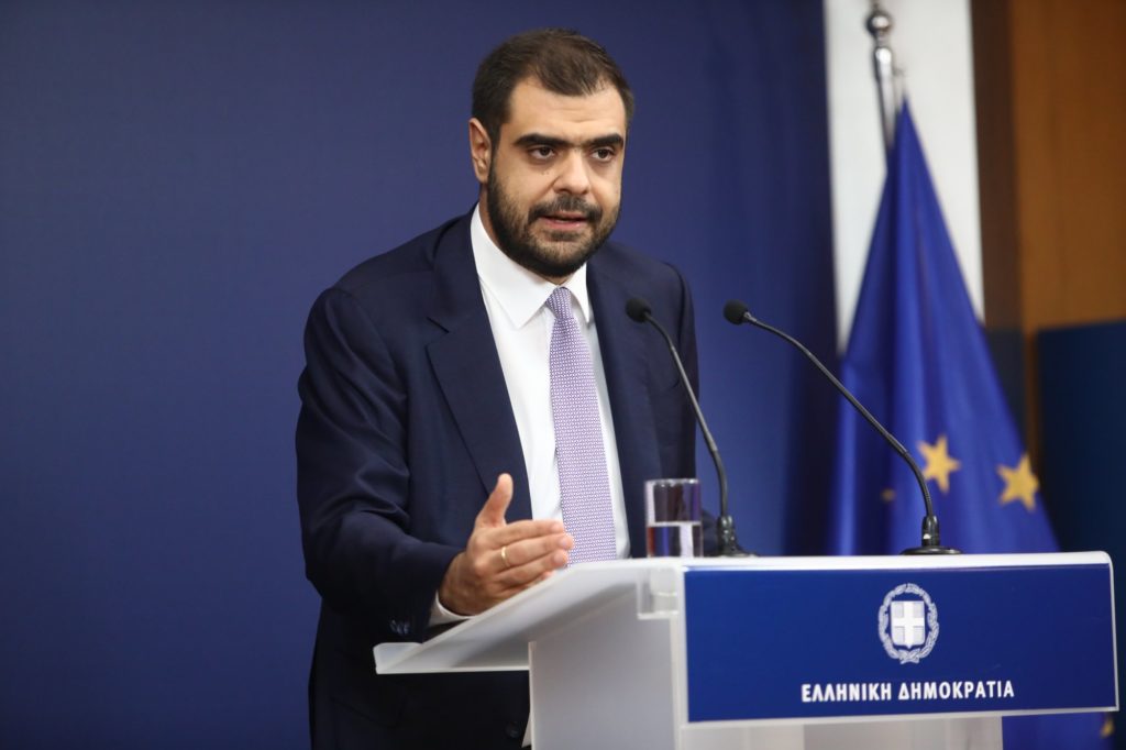 Κυβερνητικός Εκπρόσωπος για δήλωση Αρχιεπισκόπου: Στην Ελλάδα τα ζητήματα δικαιωμάτων δεν λύνονται με Δημοψηφίσματα