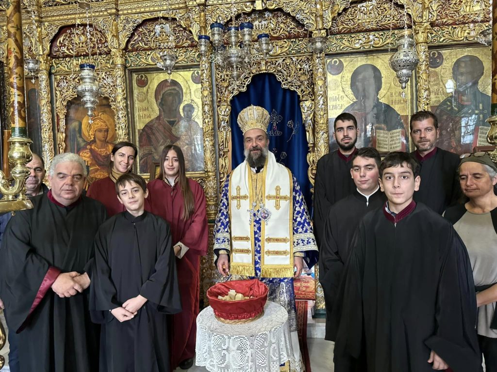 Θήρας Αμφιλόχιος: Το Φως του Χριστού, να φωτίσει το σκότος της ψυχής και των αδυναμιών μας