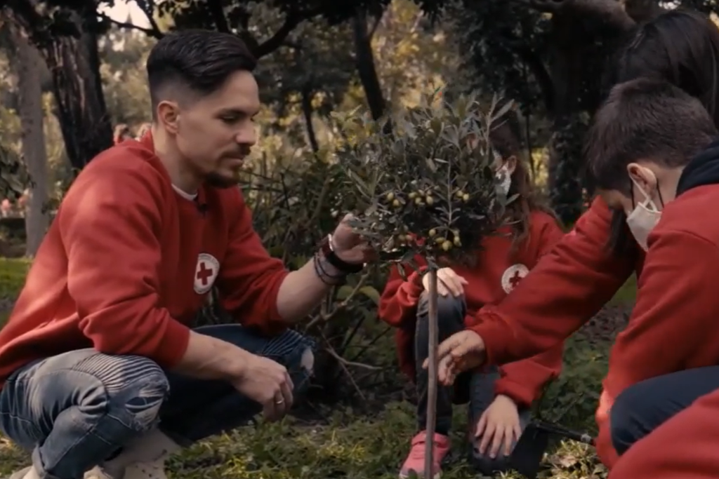 O Ελληνικός Ερυθρός Σταυρός διοργανώνει μεγάλη περιβαλλοντική δράση με μαθητές στον Υμηττό