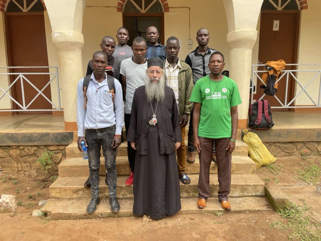 Οι νέοι της Επισκοπής Μπουκόμπας αναλαμβάνουν καίριες και υπεύθυνες διακονίες