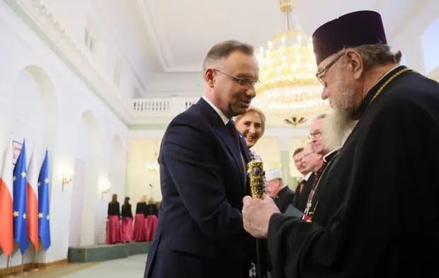 Ο Μητροπολίτης Βαρσοβίας Σάββας στο Προεδρικό Μέγαρο της Πολωνίας