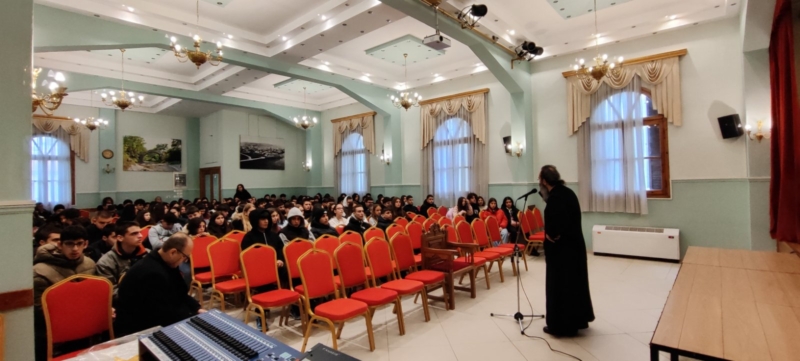 Ομιλία του π. Σπυρίδωνος Βασιλάκου: «Η παιδαγωγία κατά τον Άγιο Εφραίμ τον Κατουνακιώτη»