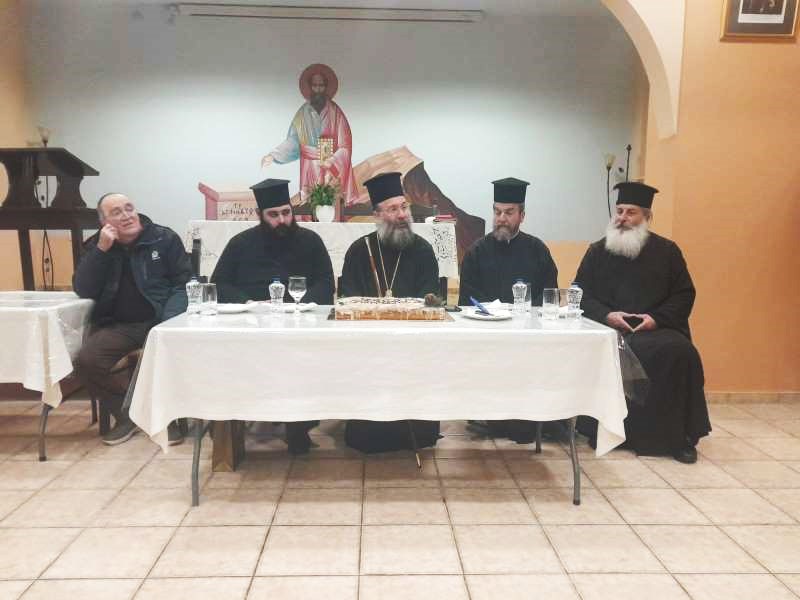 Ο Ρεθύμνης Πρόδρομος στην κοπή βασιλόπιτας της θεατρικής ομάδας της Ιεράς Μητρόπολης