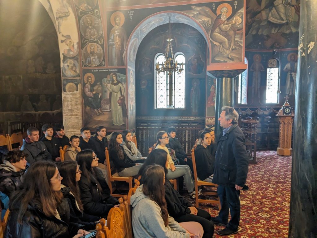 Μαθητές της Α’ Λυκείου του ΓΕΛ Νέας Πεντέλης στο Διορθόδοξο Κέντρο της Εκκλησίας της Ελλάδος