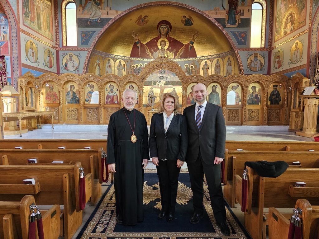 Η νέα Πρέσβης της Ελλάδας στον Καναδά επισκέφθηκε την Αρχιεπισκοπή Καναδά