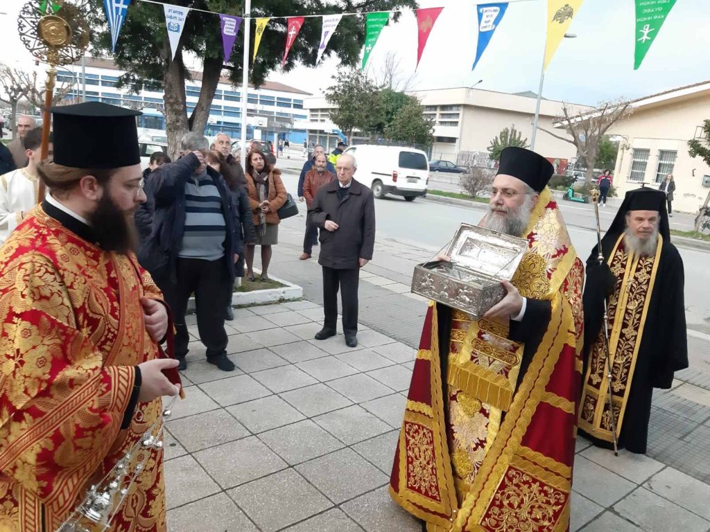 Τα Τρίκαλα υποδέχτηκαν τη Δεξιά Χείρα του Αγίου Νεομάρτυρος Νικόλαου του εκ Μετσόβου