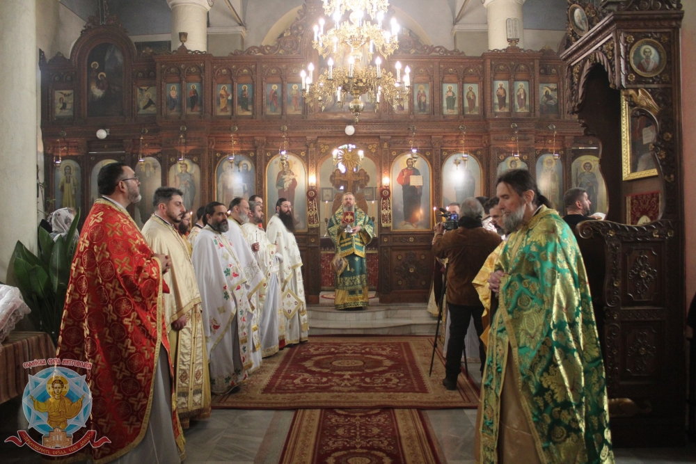 Успение на св. Константин-Кирил Философ в костинбродския храм „Св. св. Кирил и Методий“