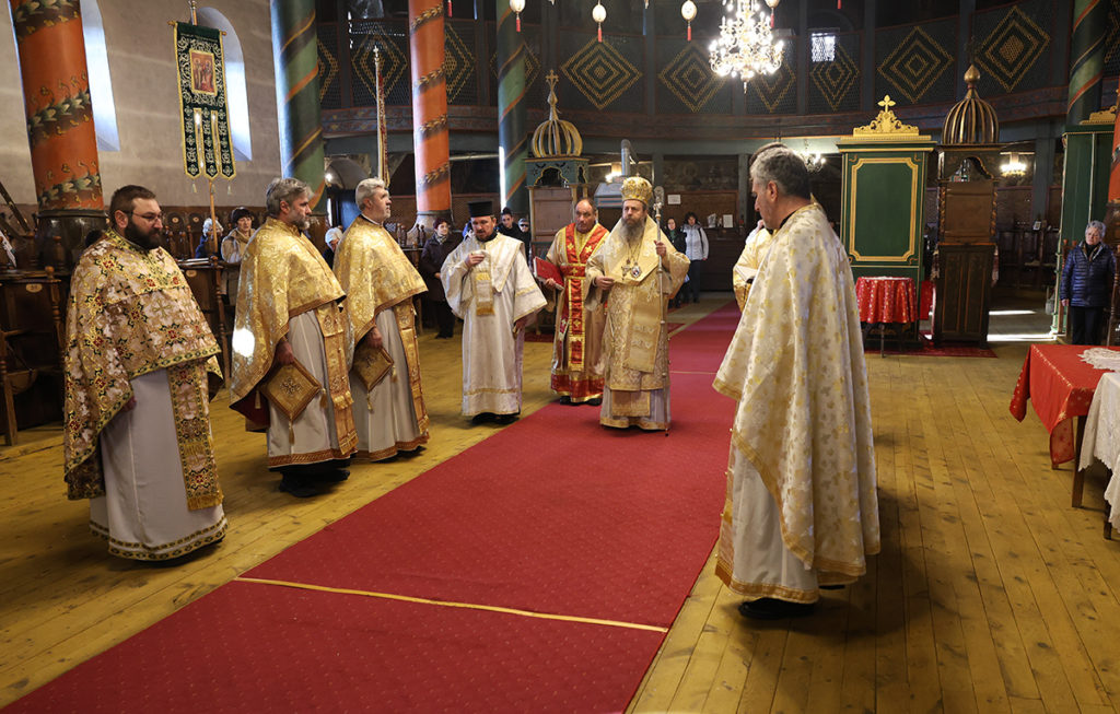 Празникът на Светите Три Светители в Неврокопска епархия