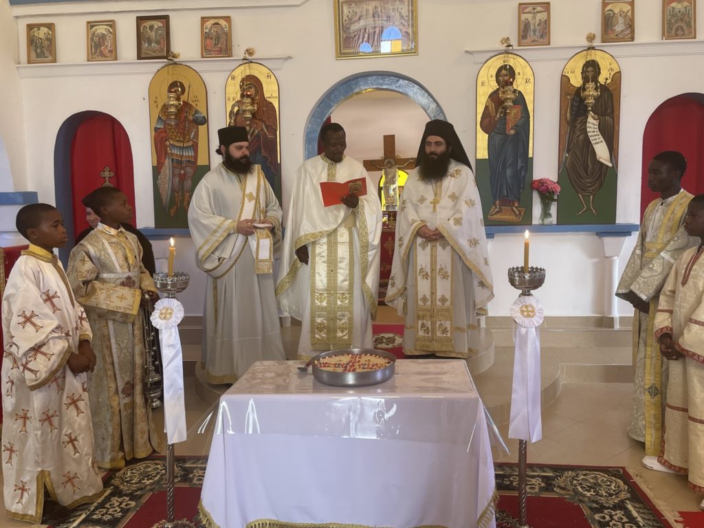 Θεία Λειτουργία στο Ιεραποστολικό Κέντρο του Κινταμάλι