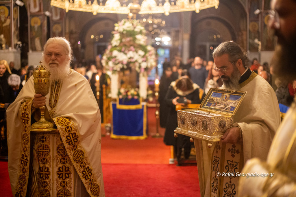 Κύπρος, αποστολή ope.gr: Τριάντα τέσσερα χρόνια μετά η Κύπρος αγρυπνεί ενώπιον της Αγίας Ζώνης (ΦΩΤΟ+ΒΙΝΤΕΟ)