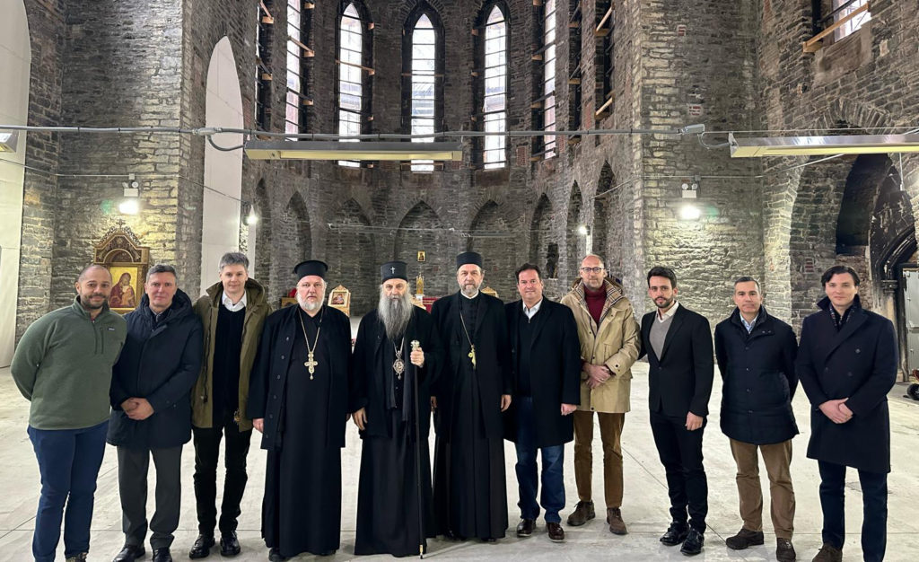 Патријарх Порфирије посетио Саборни храм Светог Саве на Менхетну
