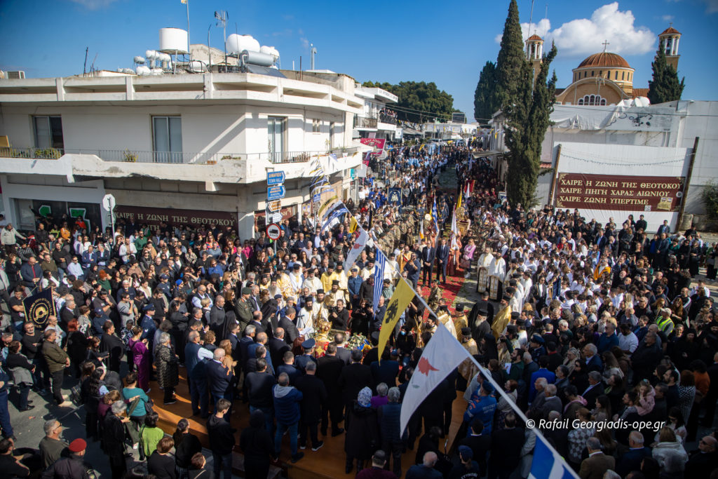 Φωτορεπορτάζ ope.gr: Στιγμές από την υποδοχή της Αγίας Ζώνης στη μαρτυρική Κύπρο
