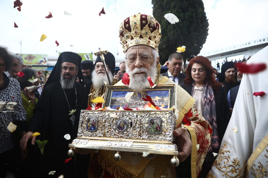 Αποστολή του οpe.gr στην Κύπρο: Η υποδοχή της Αγίας Ζώνης στη Λάρνακα και η πρώτη ημέρα του προσκυνήματος στο Παραλίμνι (ΒΙΝΤΕΟ – ΦΩΤΟ)
