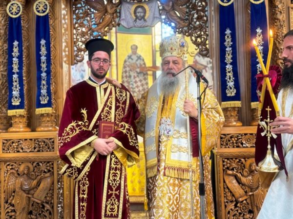 Ο Μητροπολίτης Παροναξίας τέλεσε την εις Διάκονον Χειροτονία τον Υποδιάκονο Δαυίδ Καρυτινό