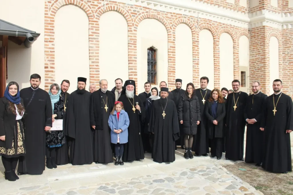 Sf. Haralambie, model pentru credincioși și arhiereii lor: Mitropolitul Olteniei a slujit la Mănăstirea Jitianu