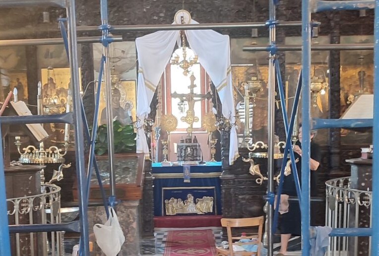 Λέσβος: Ανοιχτές οι «πληγές» του σεισμού του 2017 στην εκκλησία του Αφάλωνα