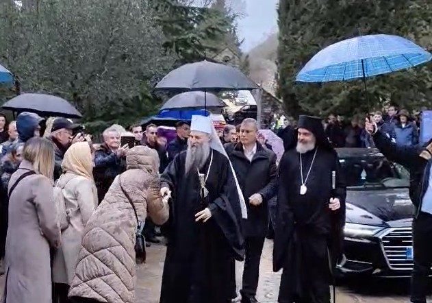 Доксологија српском Патријарху у манастиру Крки