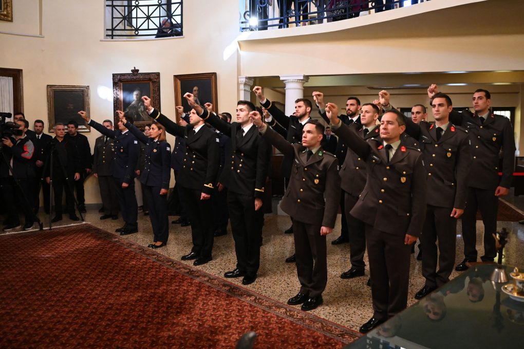 Τον όρκο του Έλληνα Αξιωματικού έδωσαν Ολυμπιονίκες (ΦΩΤΟ)