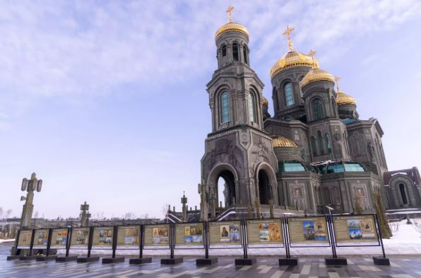 В парке «Патриот» в подмосковной Кубинке открылась выставка «Хранительница рубежей России», посвященная иконам Божией Матери